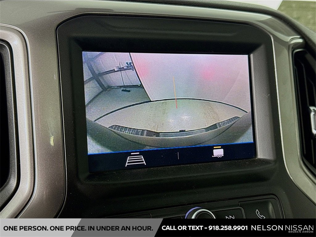 Used 2021 Chevrolet Silverado 2500 Custom w/ Custom Value Package image 14