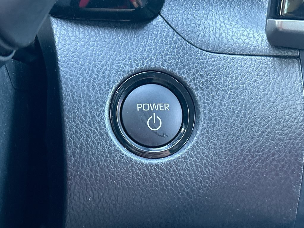 Used 2026 Toyota Camry LE FWD image 18