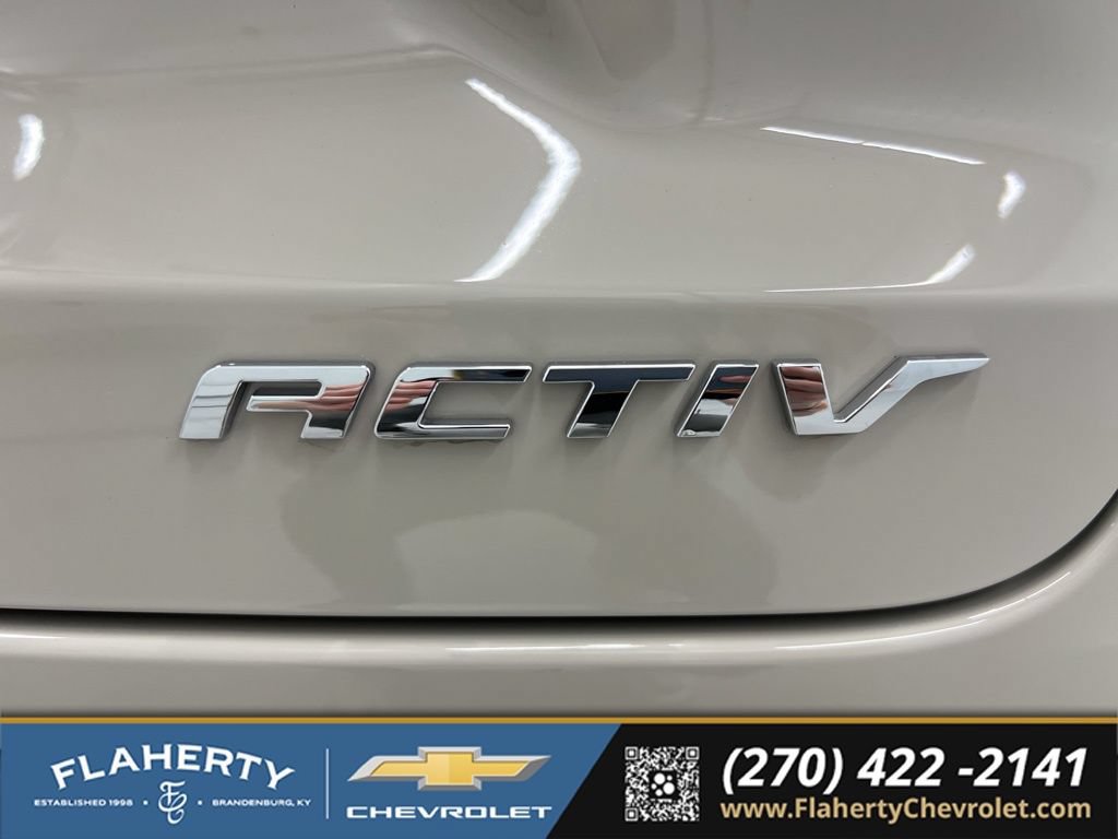 New 2026 Chevrolet Trax ACTIV w/ Driver Confidence Package FWD image 18
