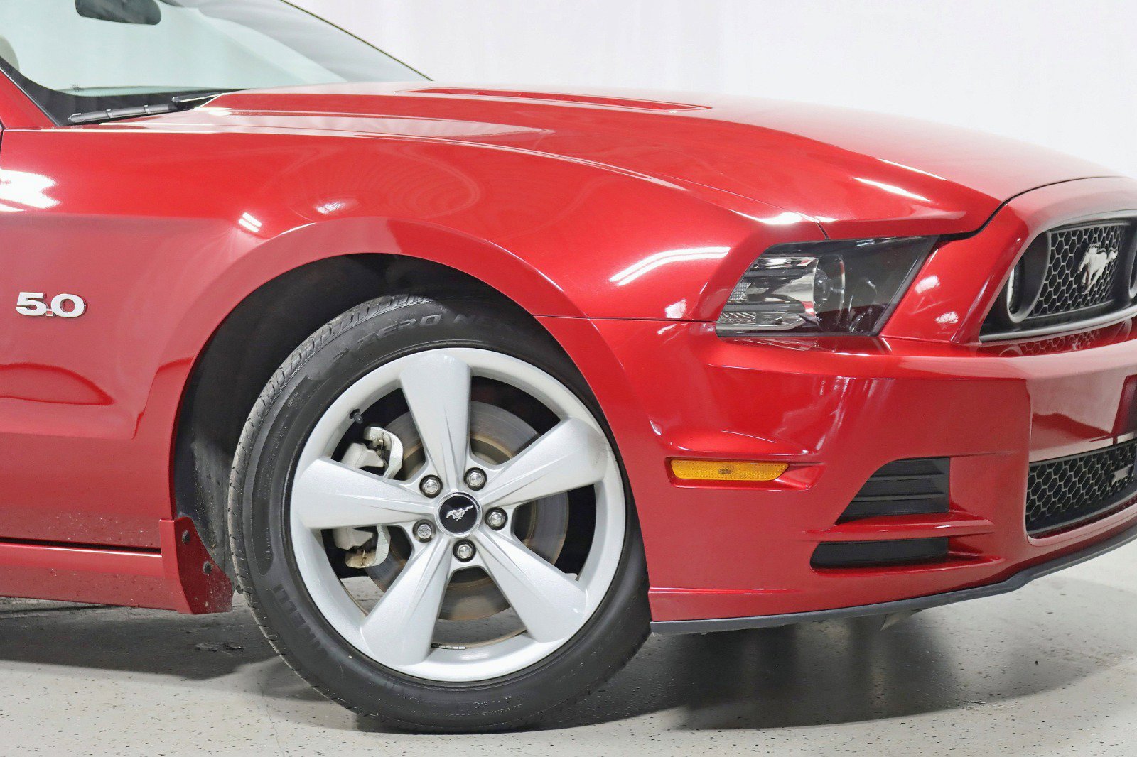 Used 2013 Ford Mustang GT w/ Security Pkg RWD image 5