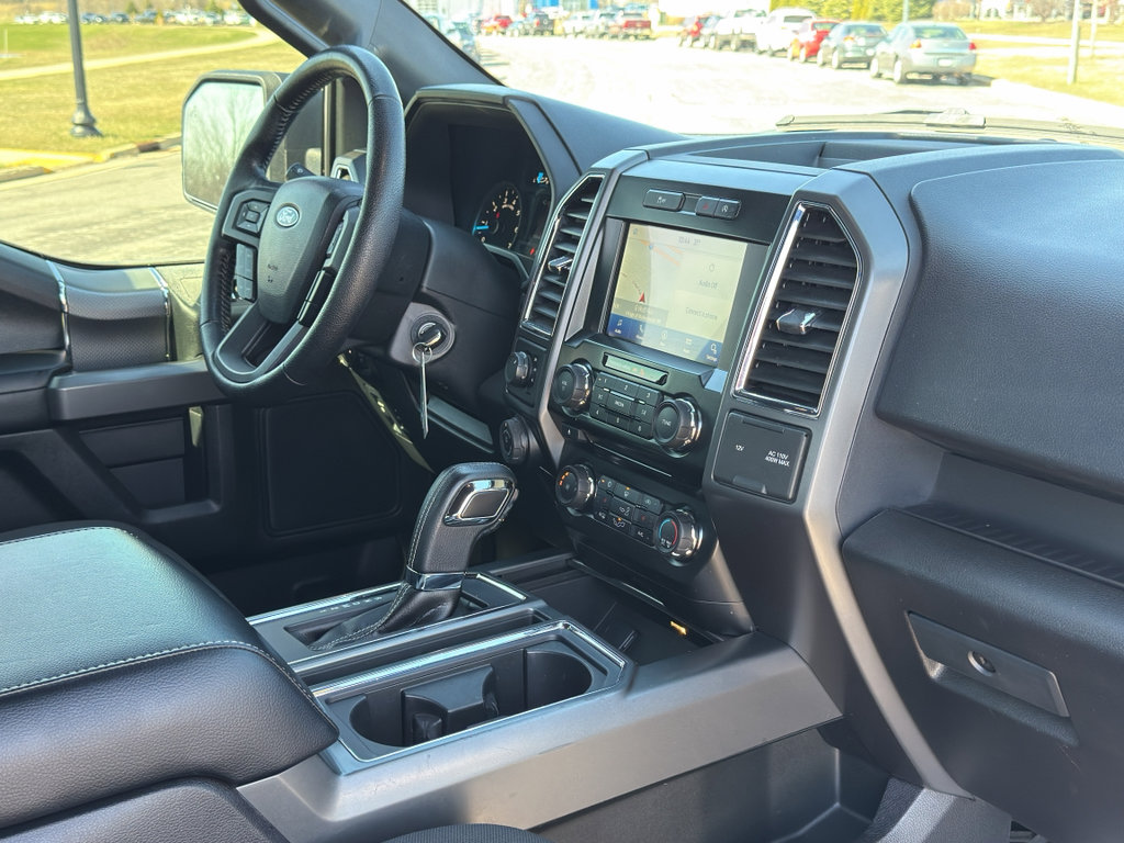 Used 2016 Ford F150 XLT w/ Equipment Group 302A Luxury AWD/4WD image 28