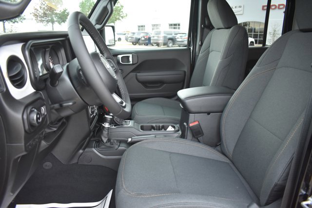 New 2026 Jeep Gladiator Sport image 13