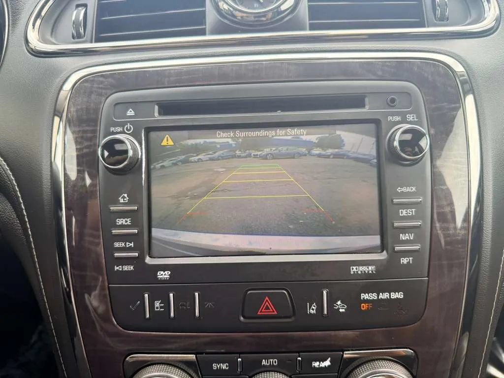 Used 2015 Buick Enclave Premium FWD image 21