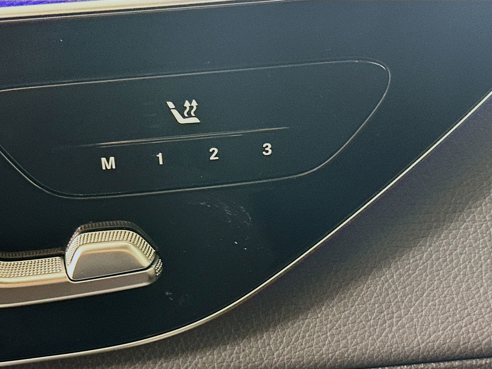 Certified 2025 Mercedes-Benz GLC 300 4MATIC image 22