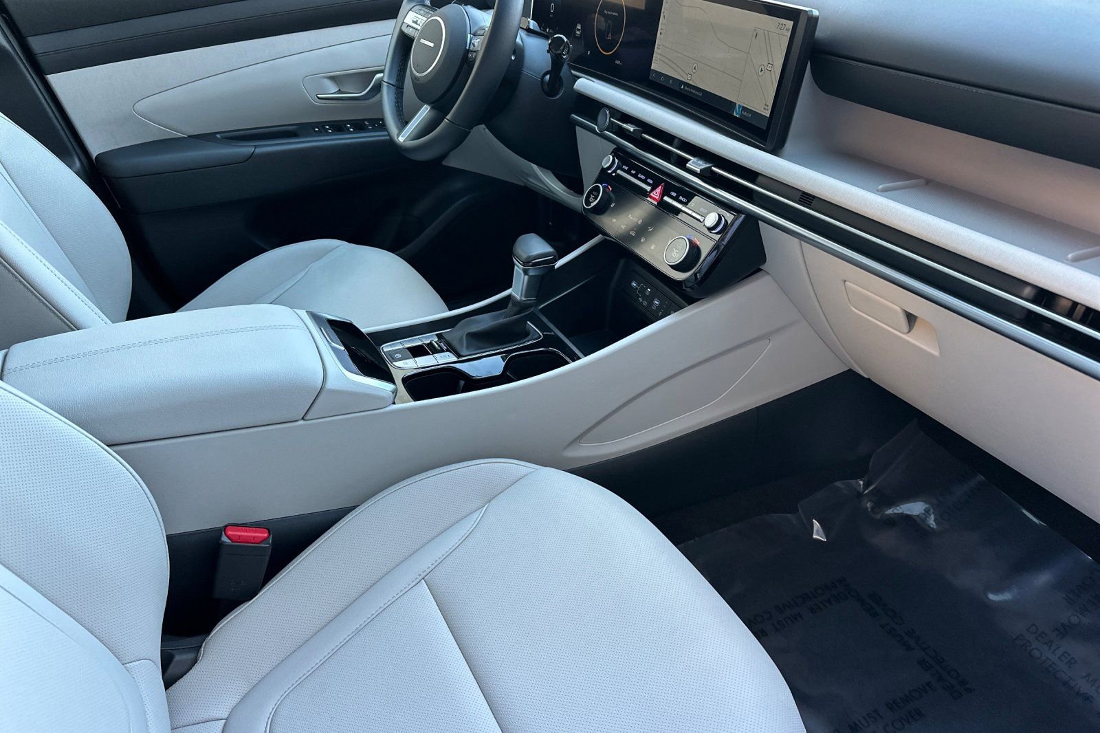 Certified 2025 Hyundai Tucson SEL image 18