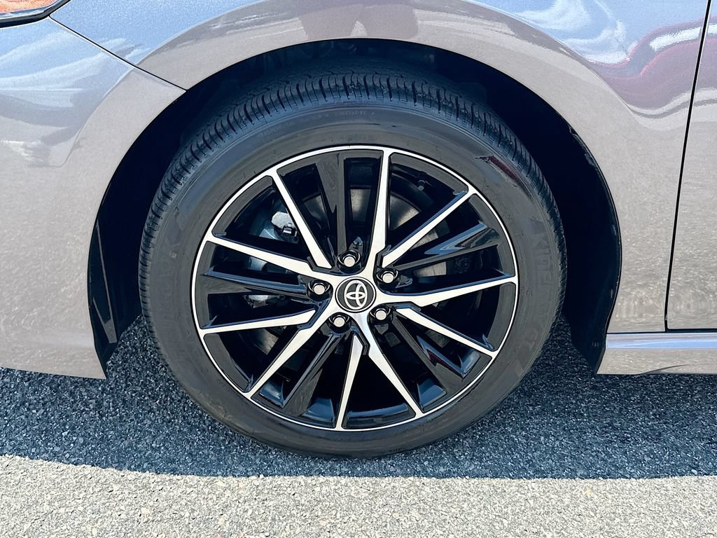 Used 2024 Toyota Camry SE FWD image 24