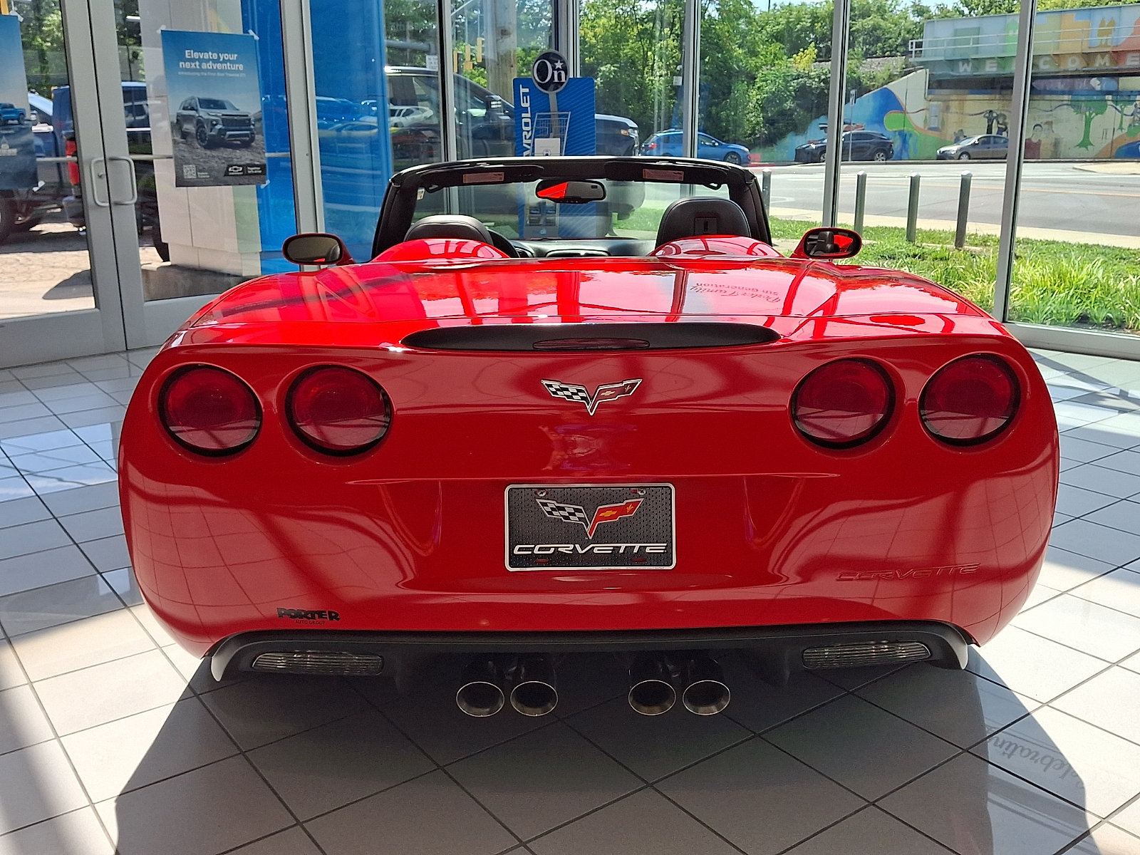 Used 2011 Chevrolet Corvette Grand Sport w/ Preferred Equipment Group RWD image 5