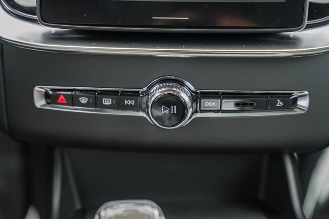 New 2026 Volvo XC90 T8 Ultra image 23