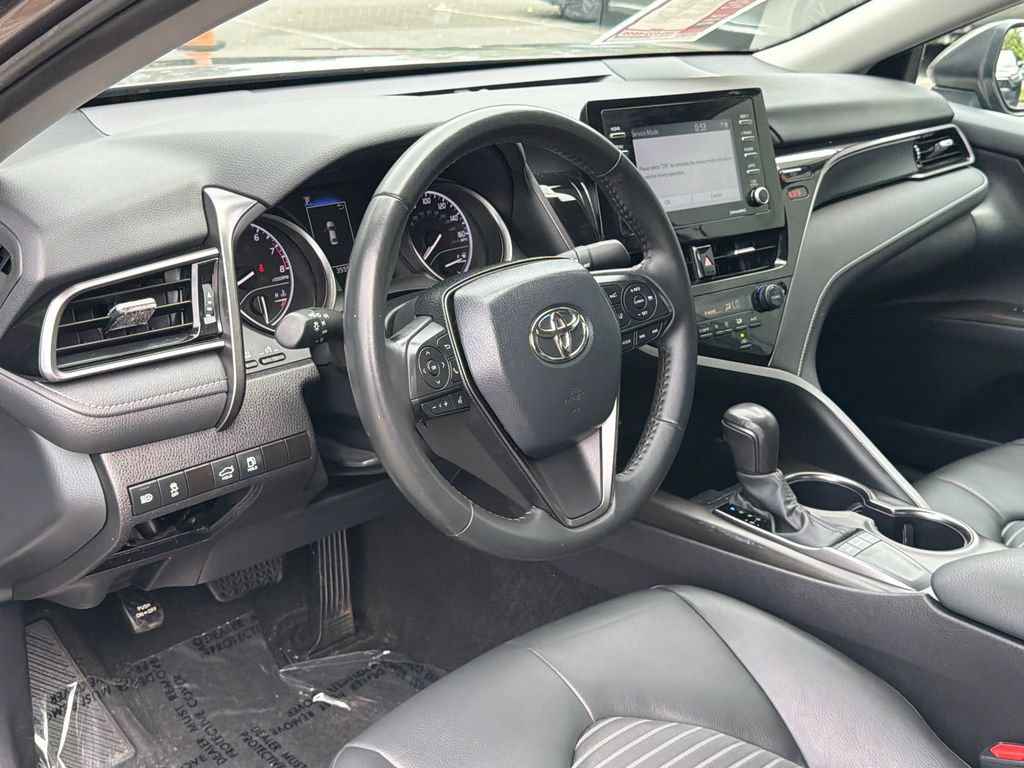 Used 2024 Toyota Camry SE FWD image 19
