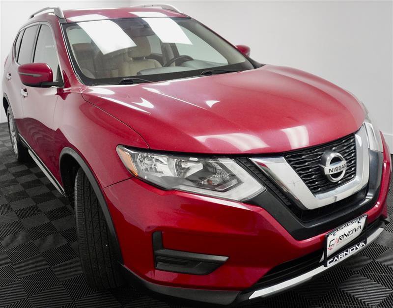 Used 2017 Nissan Rogue SV image 10