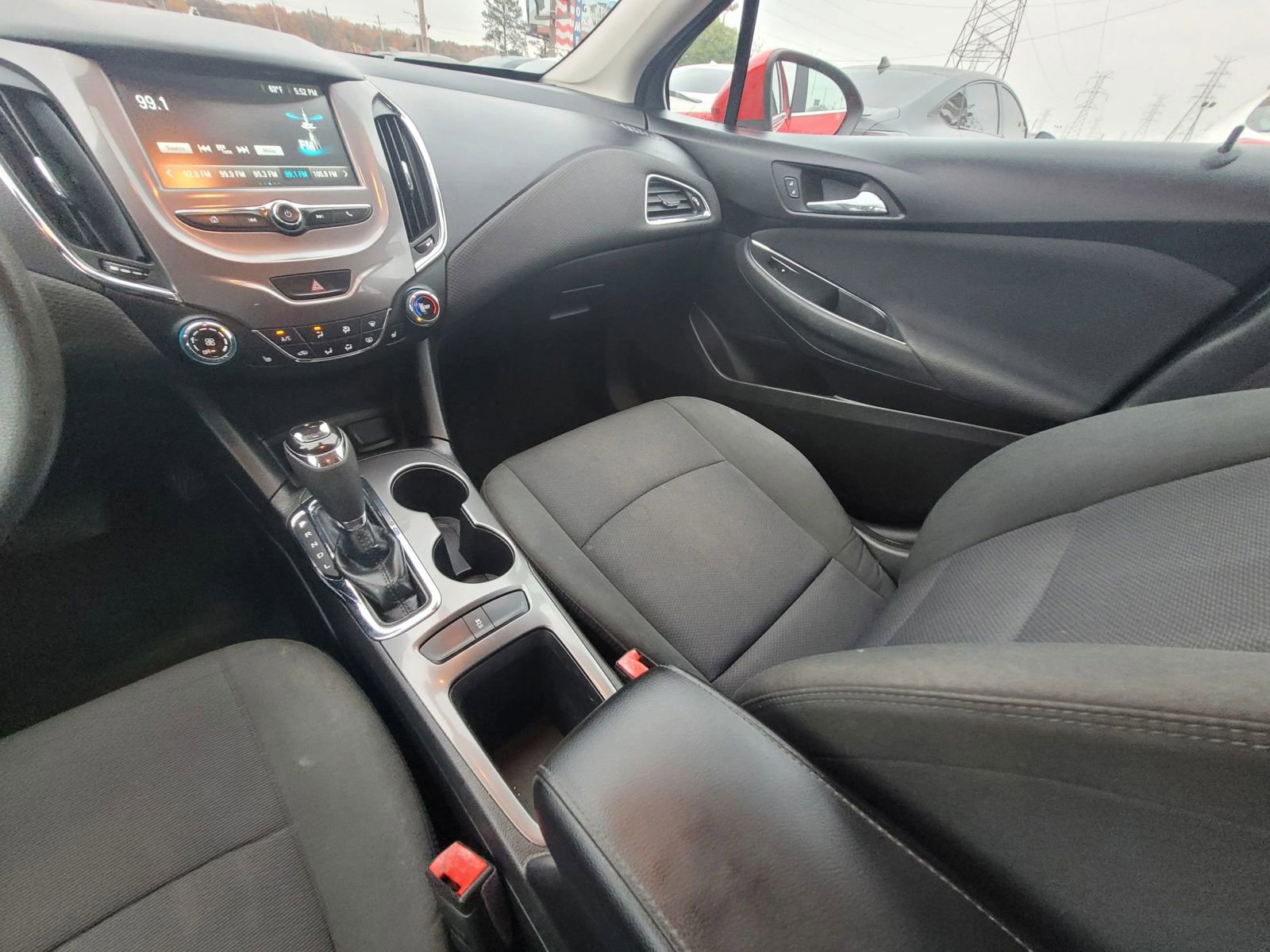 Used 2017 Chevrolet Cruze LT w/ Convenience Package image 23