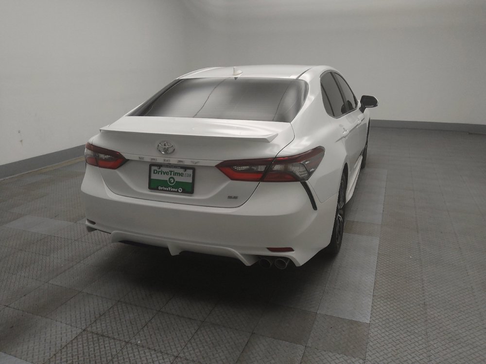 Used 2024 Toyota Camry SE FWD image 9