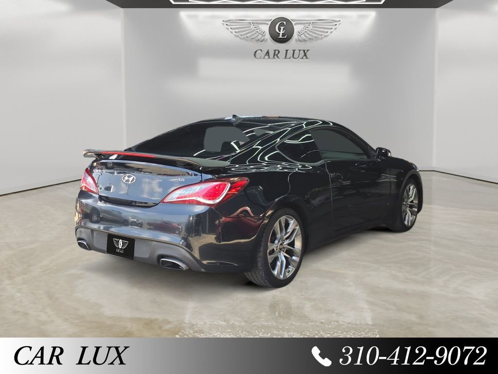 Used 2014 Hyundai Genesis 3.8 RWD image 5