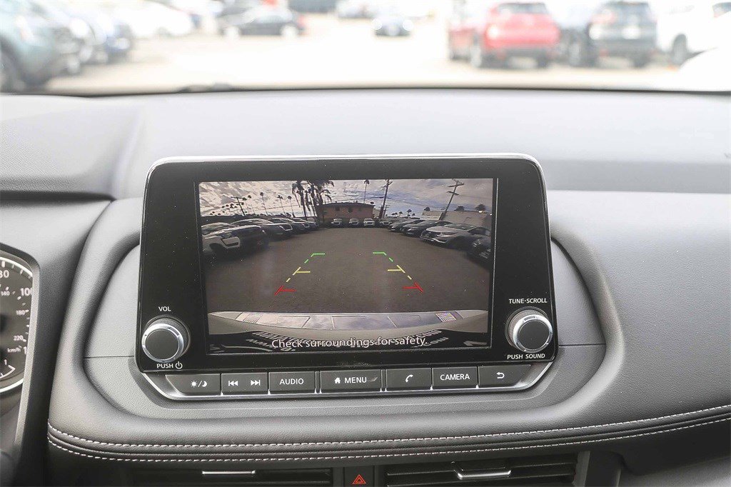 New 2026 Nissan Rogue SV image 25