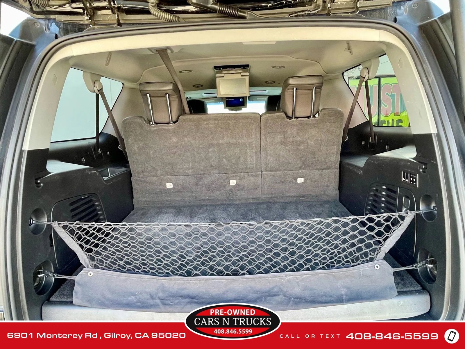 Used 2019 Cadillac Escalade ESV Premium Luxury image 12