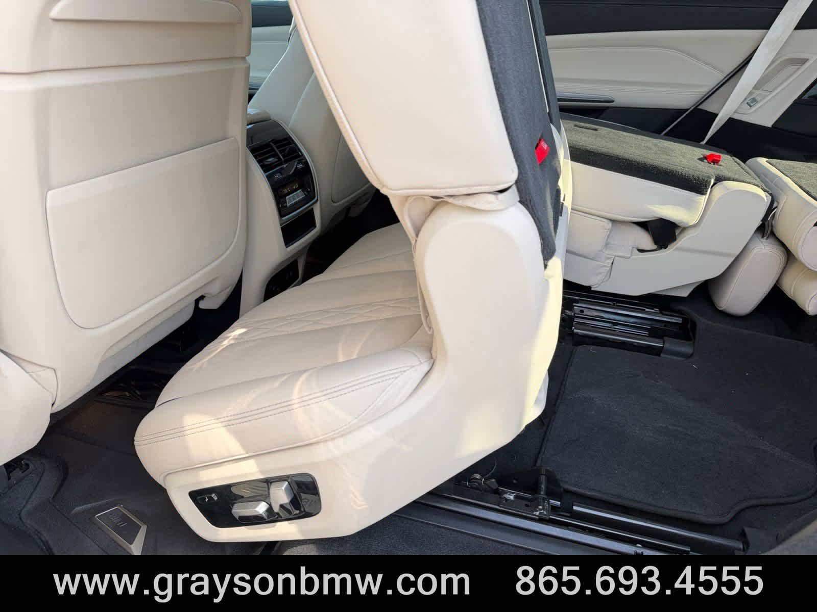 Used 2020 BMW X7 xDrive40i w/ Premium Package image 15