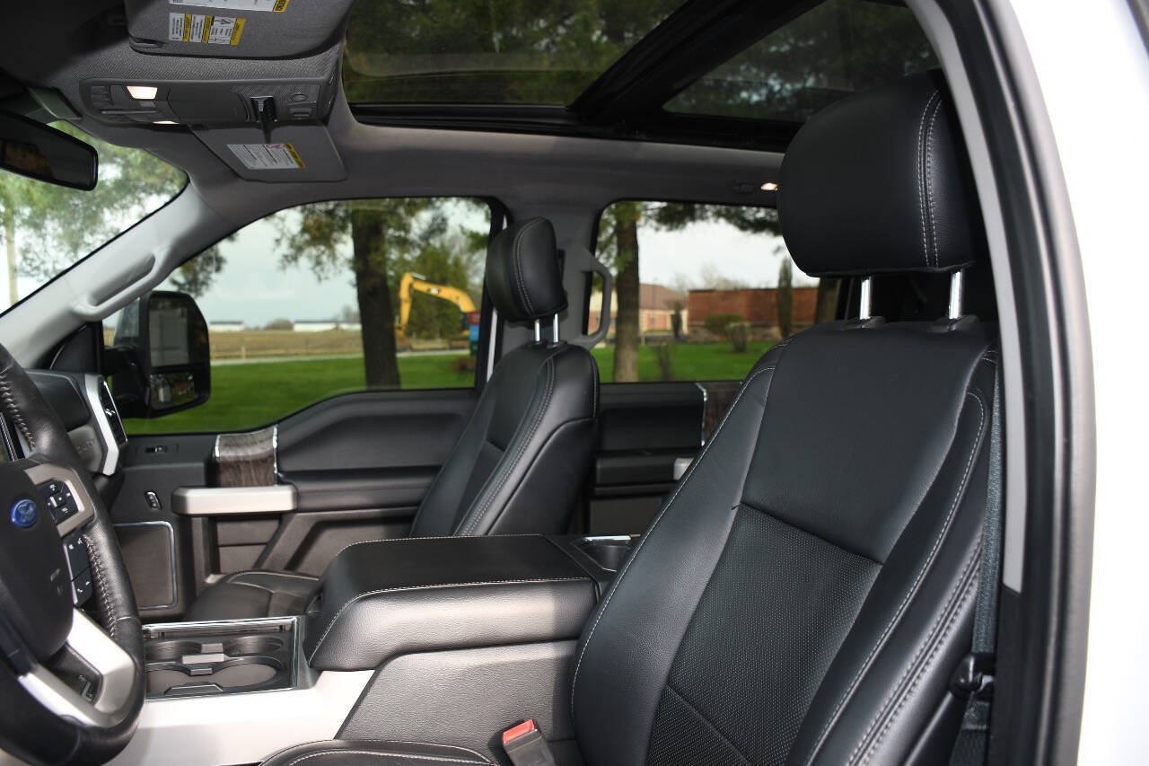 Used 2019 Ford F250 Lariat w/ Lariat Ultimate Package AWD/4WD image 11