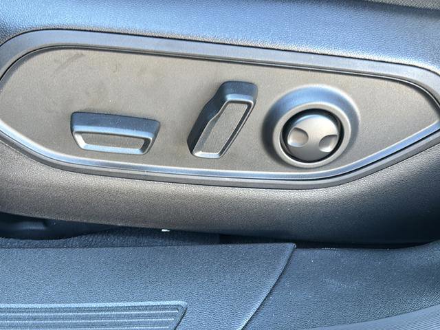 New 2026 Jeep Cherokee Overland w/ Trailer Tow Group image 20