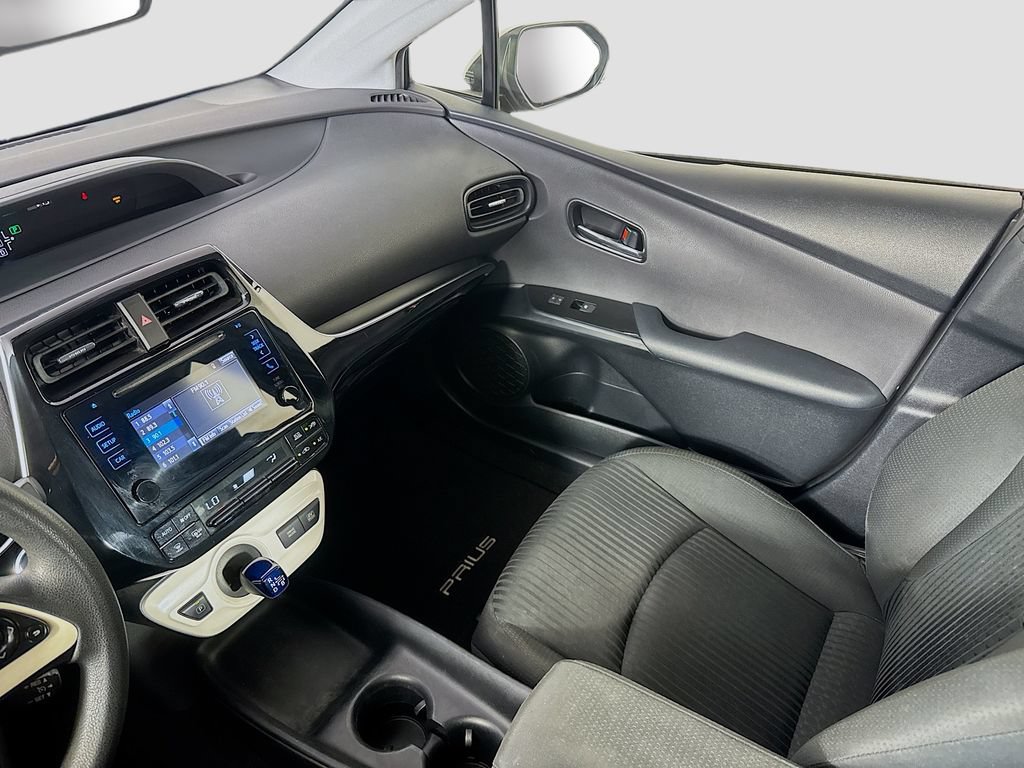 Used 2016 Toyota Prius Two FWD image 27