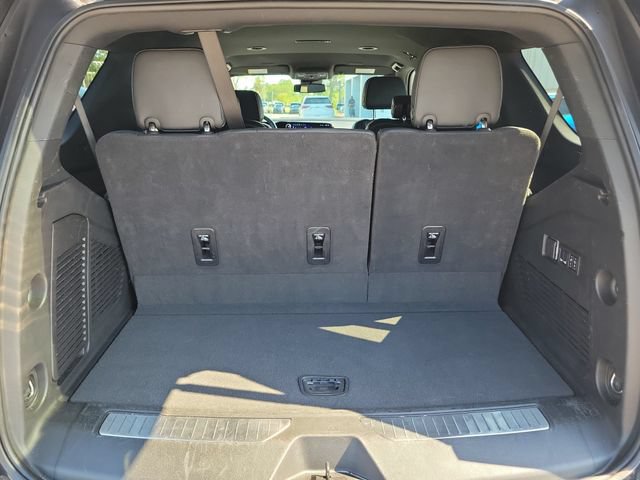 Certified 2025 Chevrolet Tahoe Premier AWD/4WD image 11