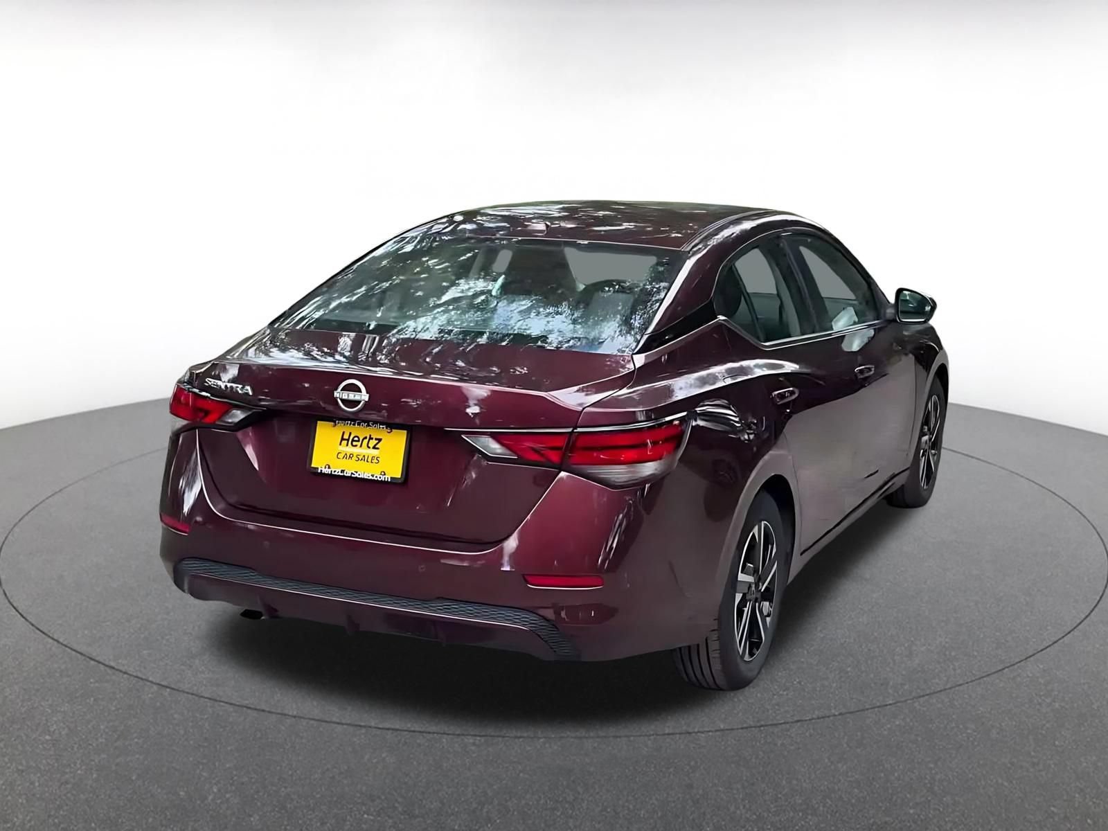 Used 2025 Nissan Sentra SV FWD image 13