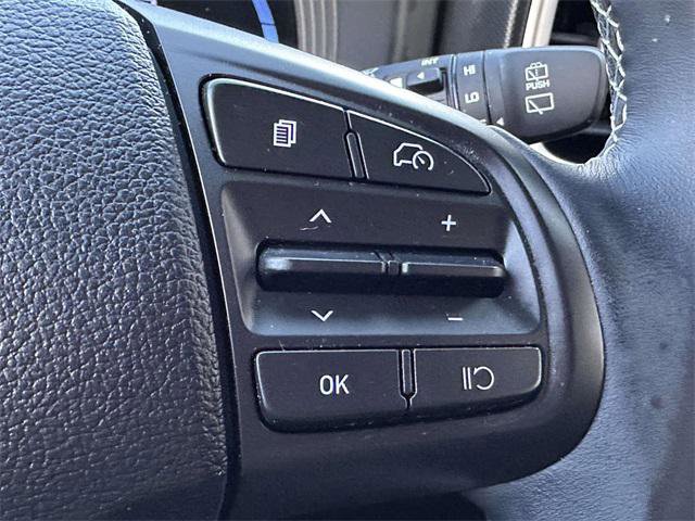 Certified 2024 Hyundai Venue SEL image 26