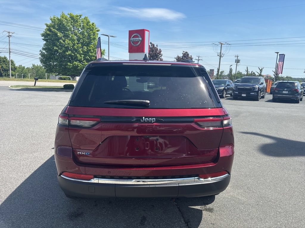 Used 2023 Jeep Grand Cherokee 4WD 4xe image 6