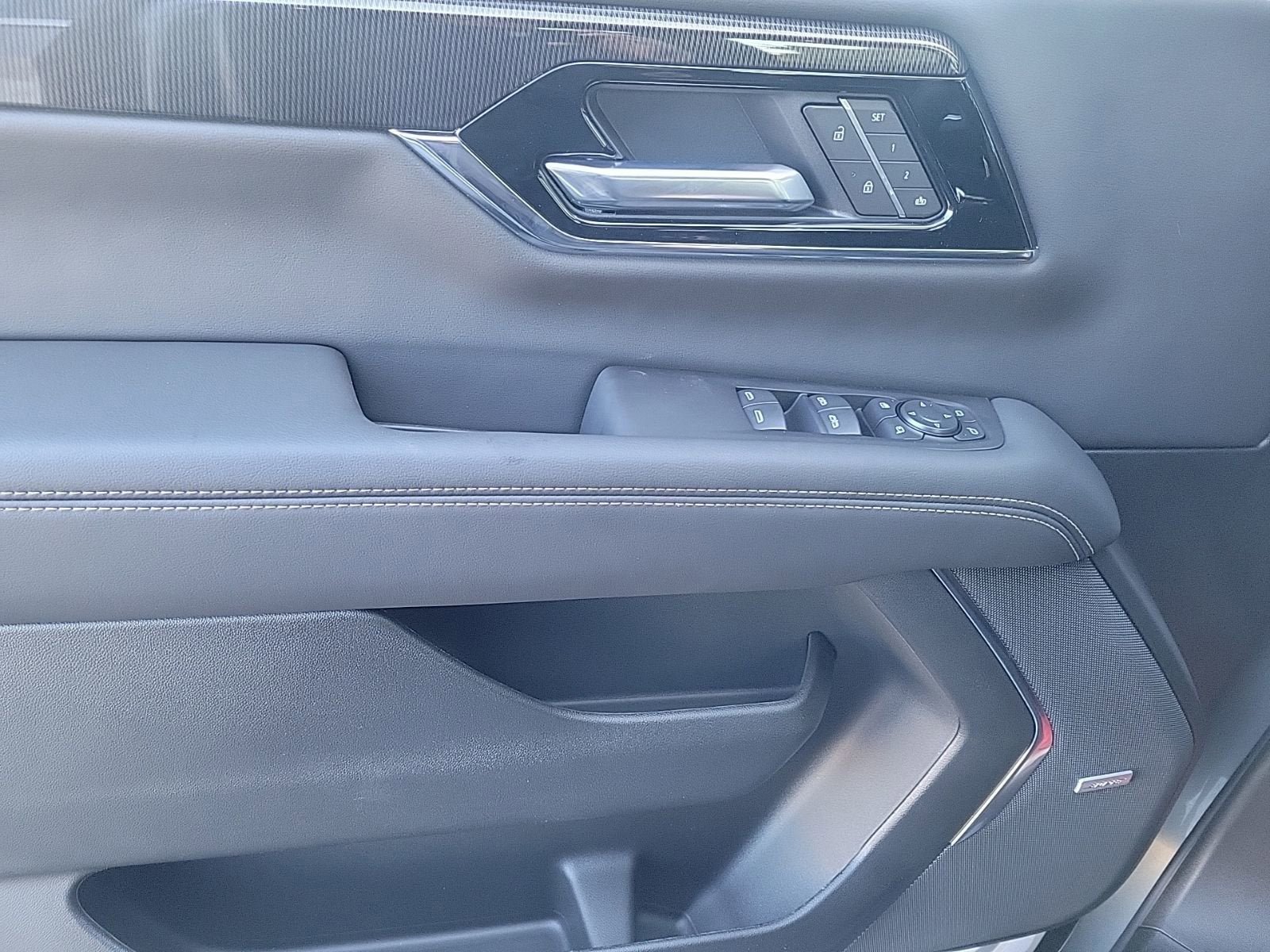 New 2026 GMC Yukon XL Elevation RWD image 17