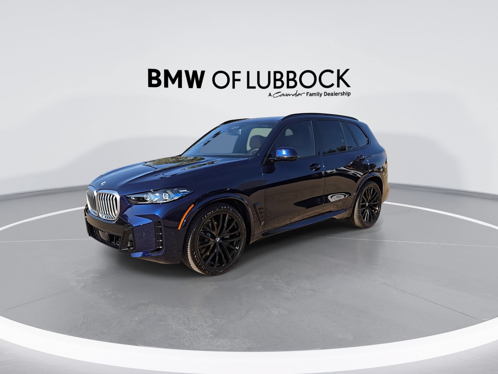 New 2026 BMW X5 xDrive40i w/ M Sport Package AWD/4WD image 4
