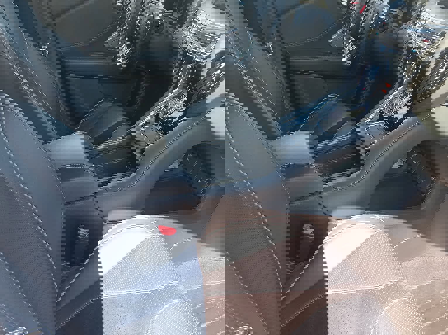 Used 2021 Acura RDX A-Spec image 11