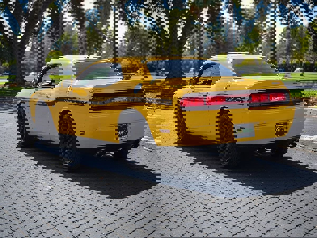 Used 2012 Dodge Challenger SRT8 Yellow Jacket w/ Premium Sound Group image 5