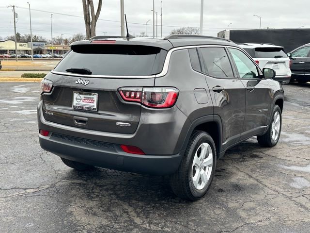 Used 2021 Jeep Compass Latitude image 4