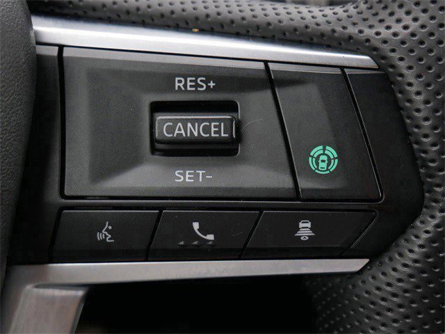 Used 2024 Mitsubishi Outlander SE image 27