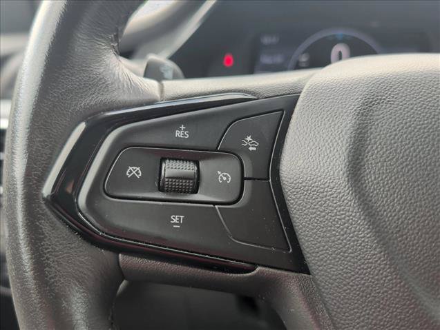 Used 2022 Chevrolet Bolt EUV Premier FWD image 12