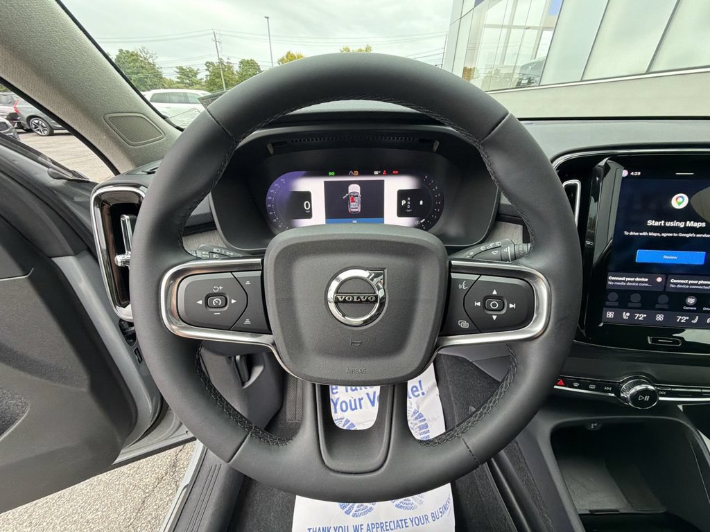 Certified 2024 Volvo XC40 B5 Plus w/ Climate Package AWD/4WD image 18