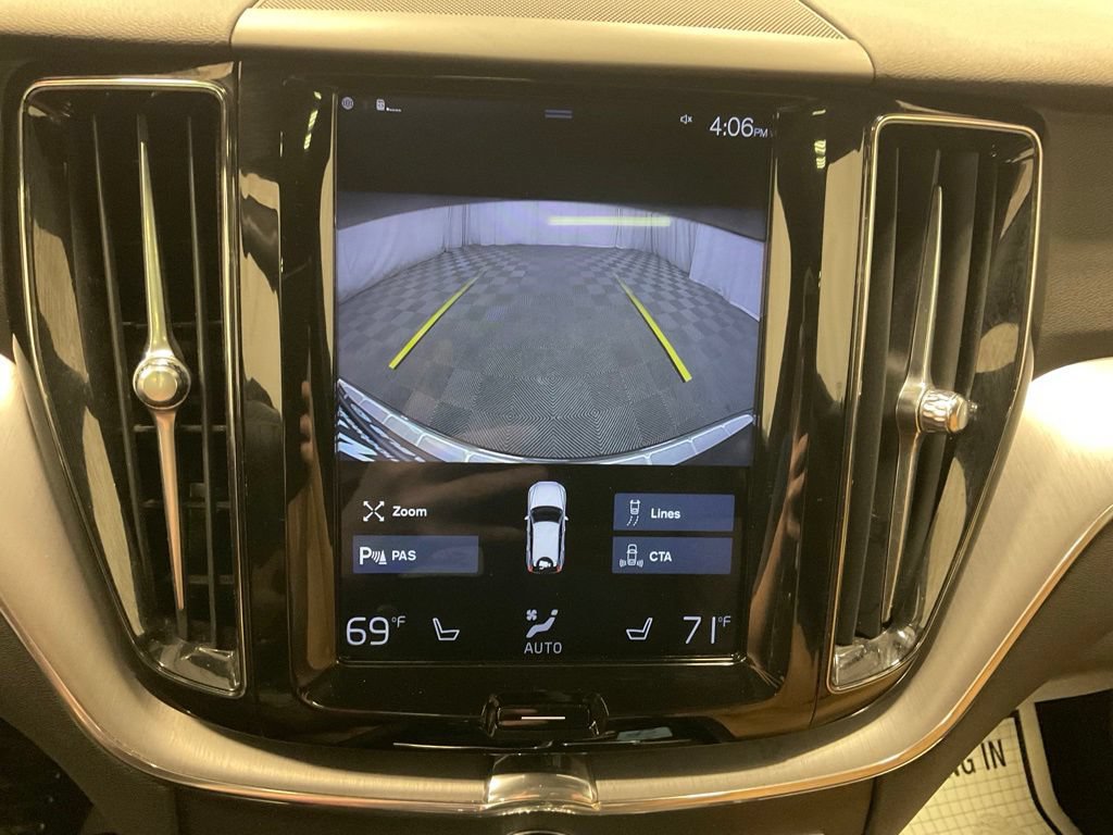 Used 2020 Volvo XC60 T5 Momentum w/ Protection Package Premier AWD/4WD image 21