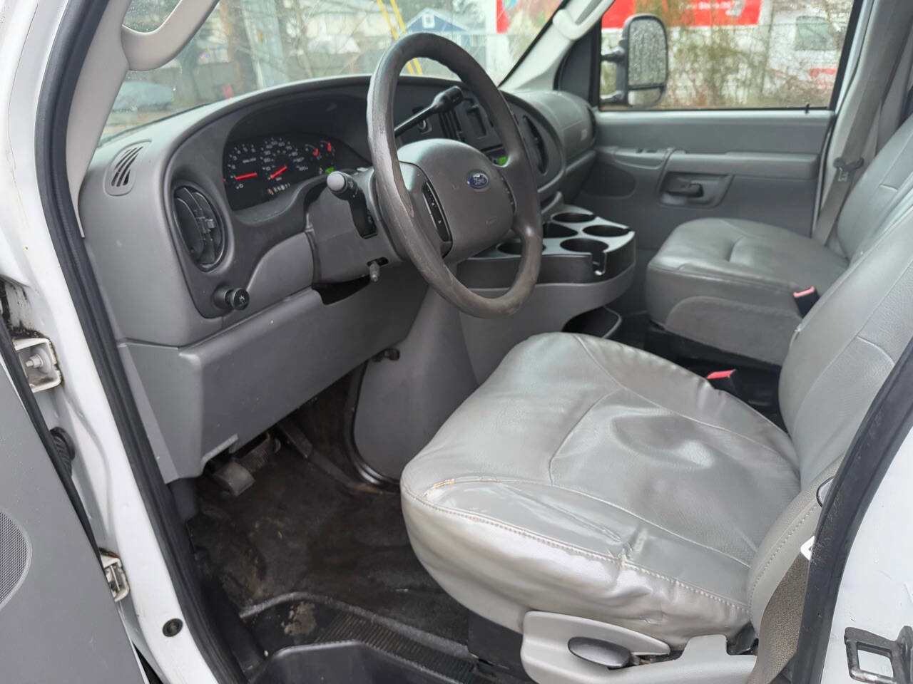 Used 2008 Ford E-150 and Econoline 150 image 16