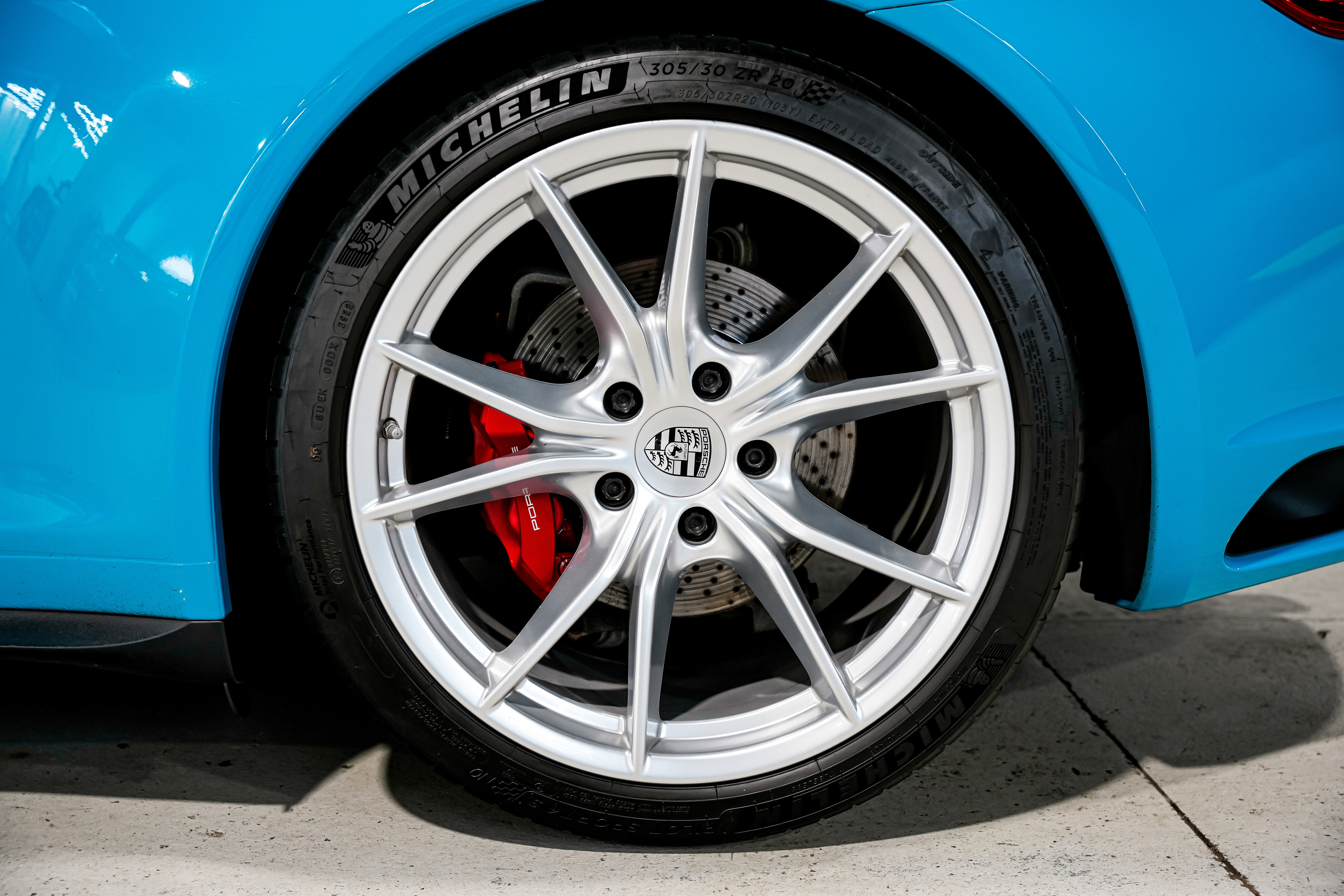 Used 2018 Porsche 911 Carrera 4S image 45