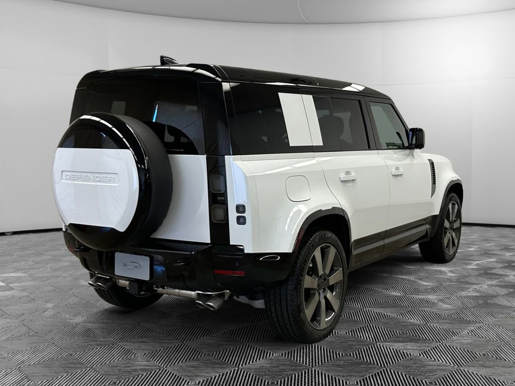 New 2026 Land Rover Defender 110 V8 AWD/4WD image 5