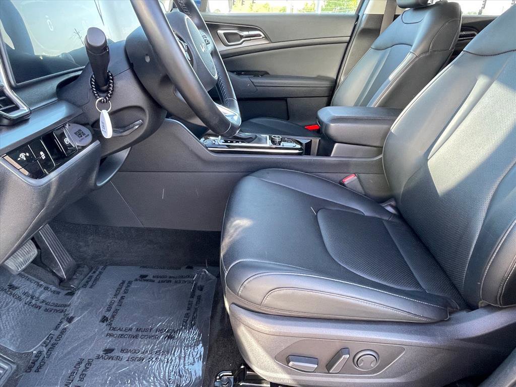 Used 2023 Kia Sportage EX image 21