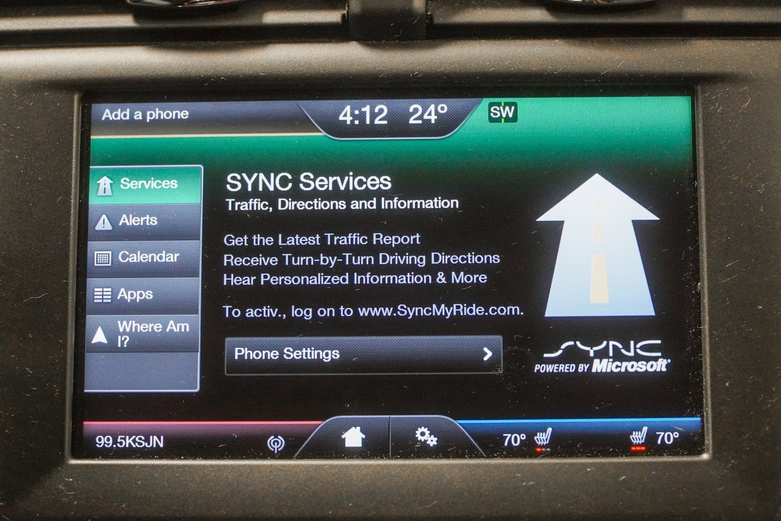 Used 2015 Ford Fusion SE w/ Equipment Group 202A image 28