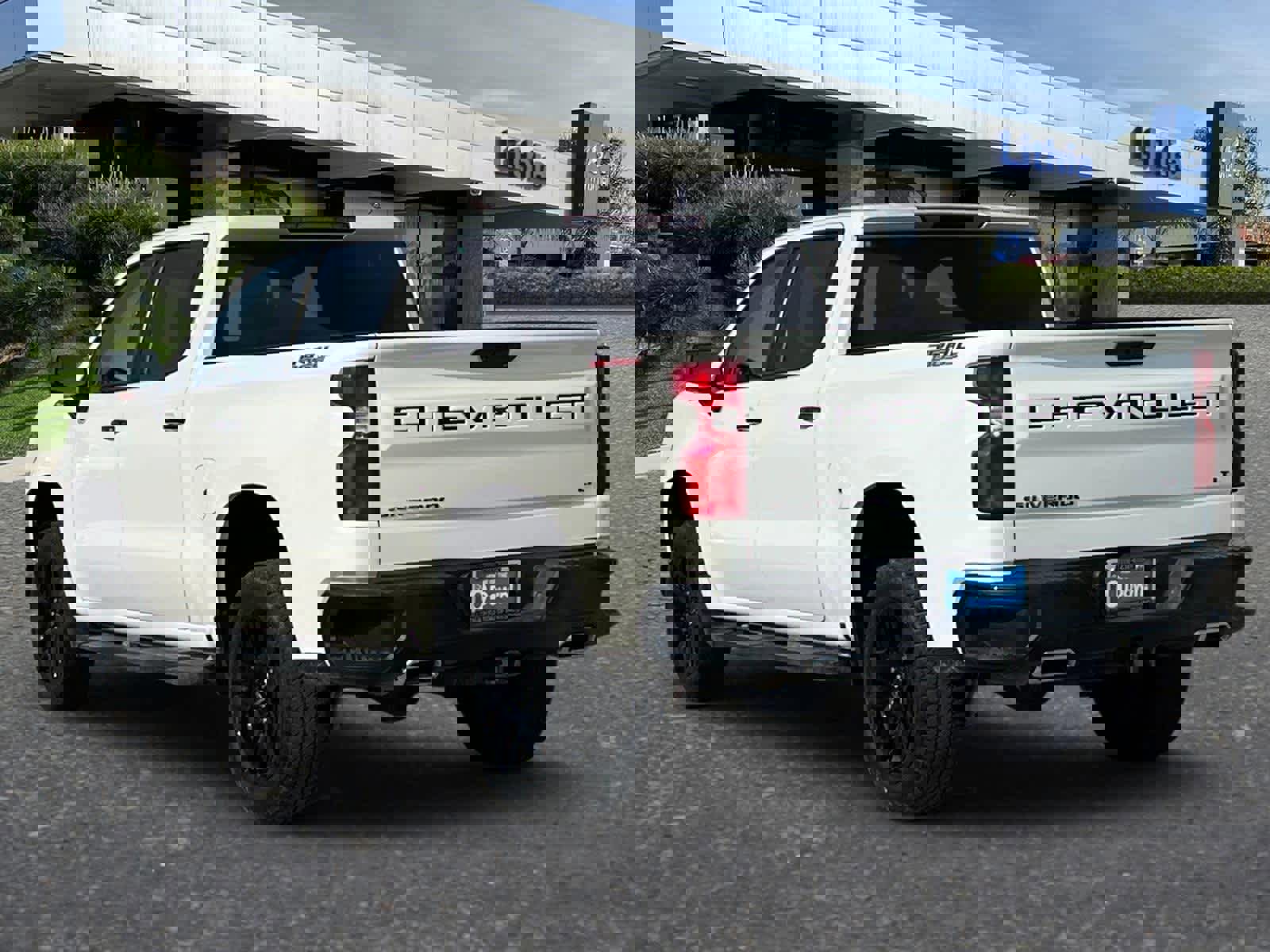 Used 2021 Chevrolet Silverado 1500 LT Trail Boss image 7