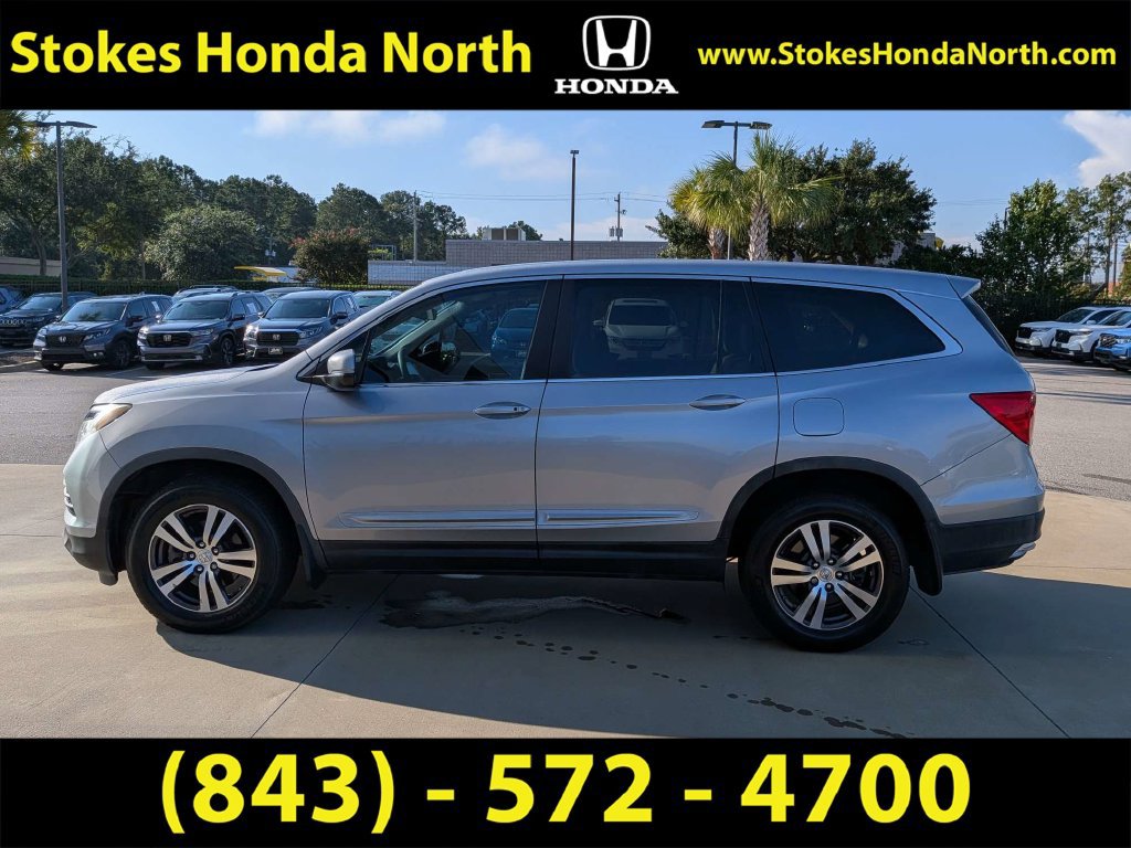 Used 2017 Honda Pilot EX image 7
