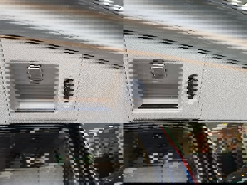 Used 2015 Cadillac Escalade ESV Luxury image 36