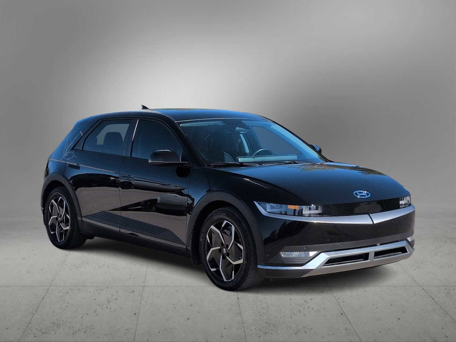 Certified 2023 Hyundai Ioniq 5 SEL image 2