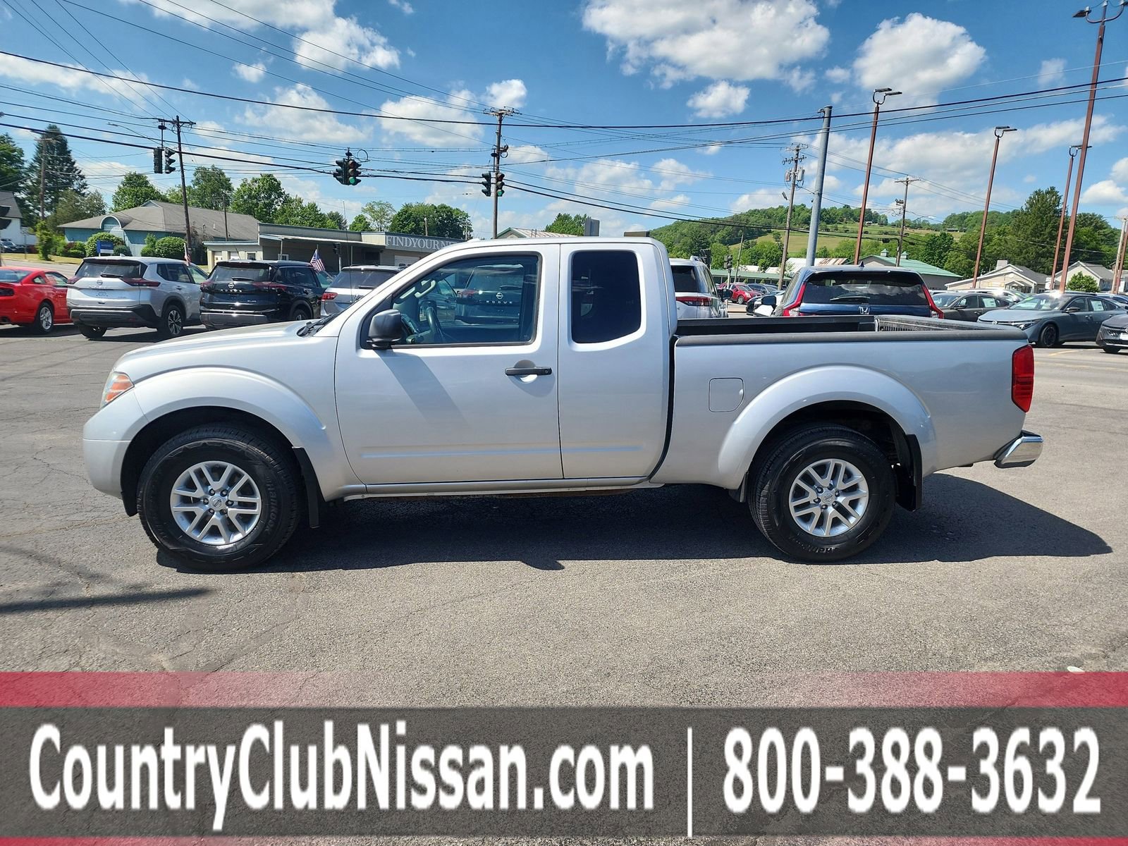Used 2014 Nissan Frontier SV AWD/4WD image 5