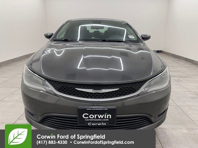 Used 2016 Chrysler 200 LX image 13