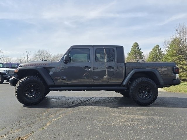 Used 2020 Jeep Gladiator Mojave w/ Cold Weather Group image 24
