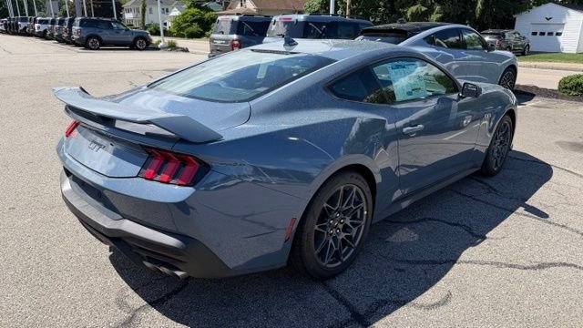 New 2026 Ford Mustang GT Premium w/ GT Performance Package RWD image 7