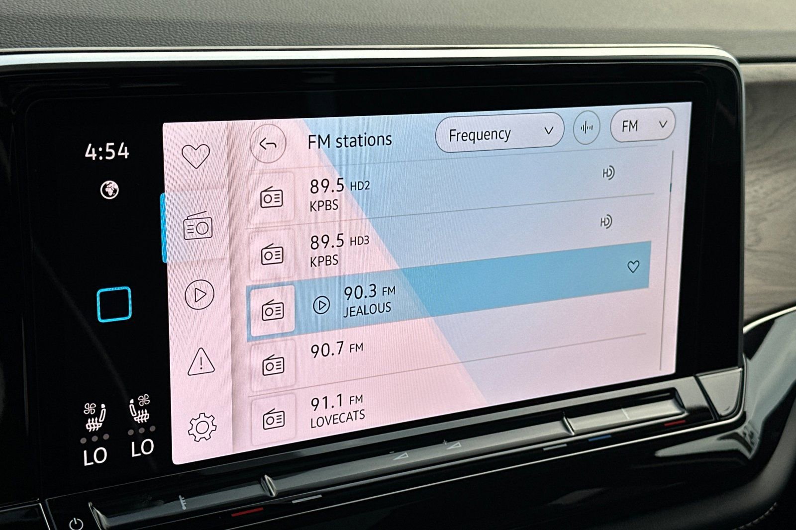 New 2026 Volkswagen Atlas SE image 17